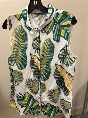 Sleeveless Button Front Tropical Leaf Top - White/Green/Yellow